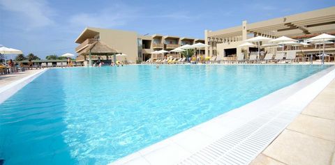 2 Shares For Sale in Oasis Salinas Sea Resort Santa Maria Cape Verde Esales Property ID: es5553721 Property Location H3XQ+7CM, Santa Maria, Cape Verde 2 25% shares at 40,000 euro each Property Details With its glorious natural scenery, excellent clim...